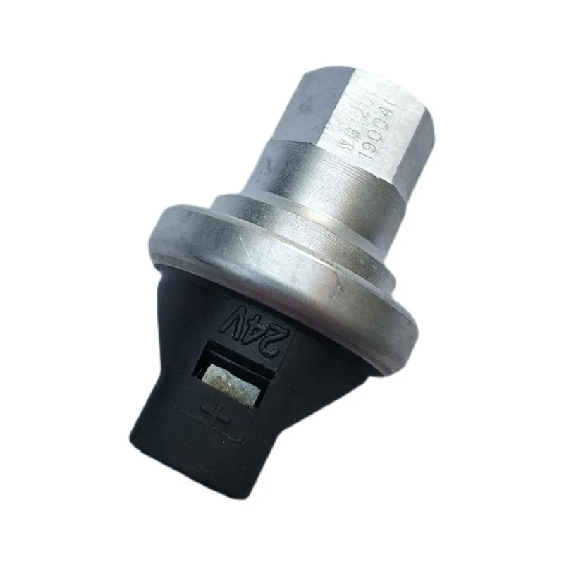 For CNHTC SINOTRUK HOWO Light Truck Air Filter Blockage Alarm Switch 161200190040 Sensor Truck Parts
For CNHTC SINOTRUK HOWO Light Truck Air Filter Blockage Alarm Switch 161200190040 Sensor Truck Parts