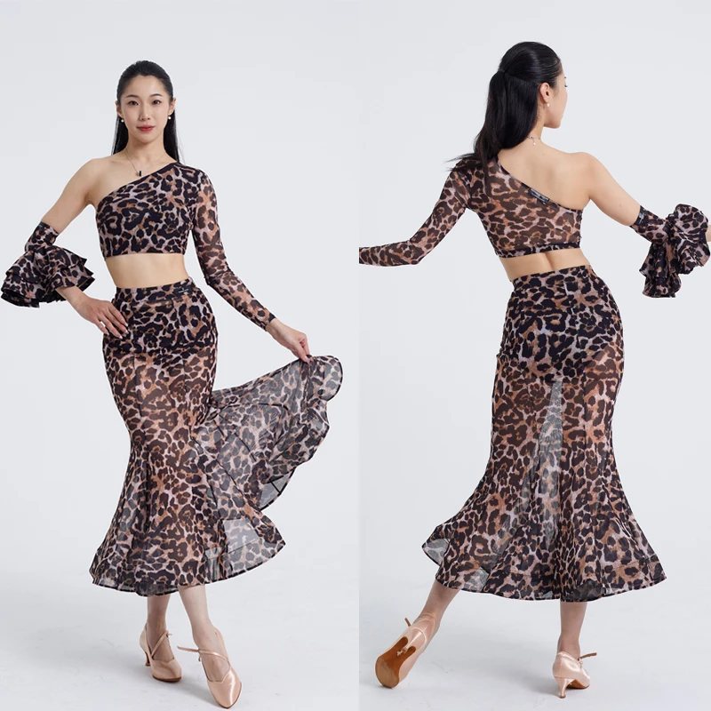 New Ballroom Dance Costume One Sleeve Leopard Latin Top Skirt Women Latin Dance Clothing Adults Chacha Latin Dance Wear SL13252
New Ballroom Dance Costume One Sleeve Leopard Latin Top Skirt Women Latin Dance Clothing Adults Chacha Latin Dance Wear SL13252
