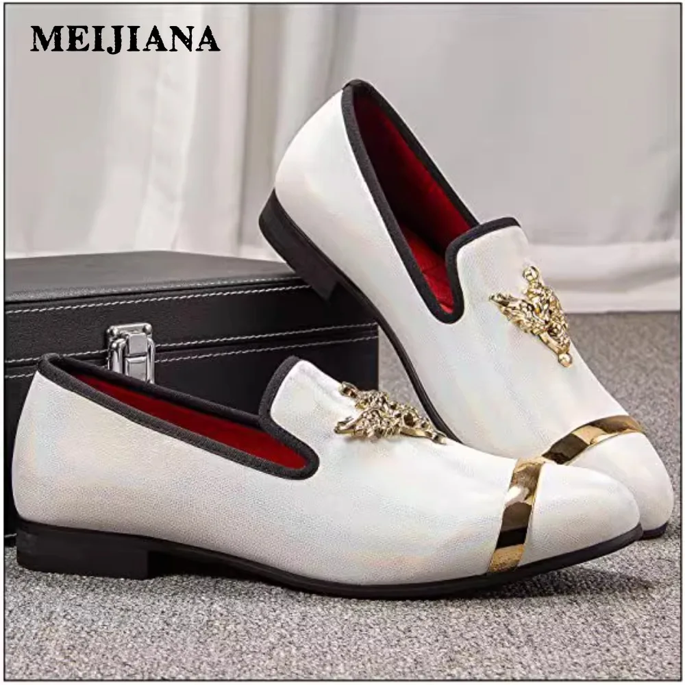 Size 38-47 White Casual Leather Shoes for Men Comfortable Dinner Party Dress Shoes Man Loafers High Quality Men's Social Shoes
Size 38-47 White Casual Leather Shoes for Men Comfortable Dinner Party Dress Shoes Man Loafers High Quality Men's Social Shoes