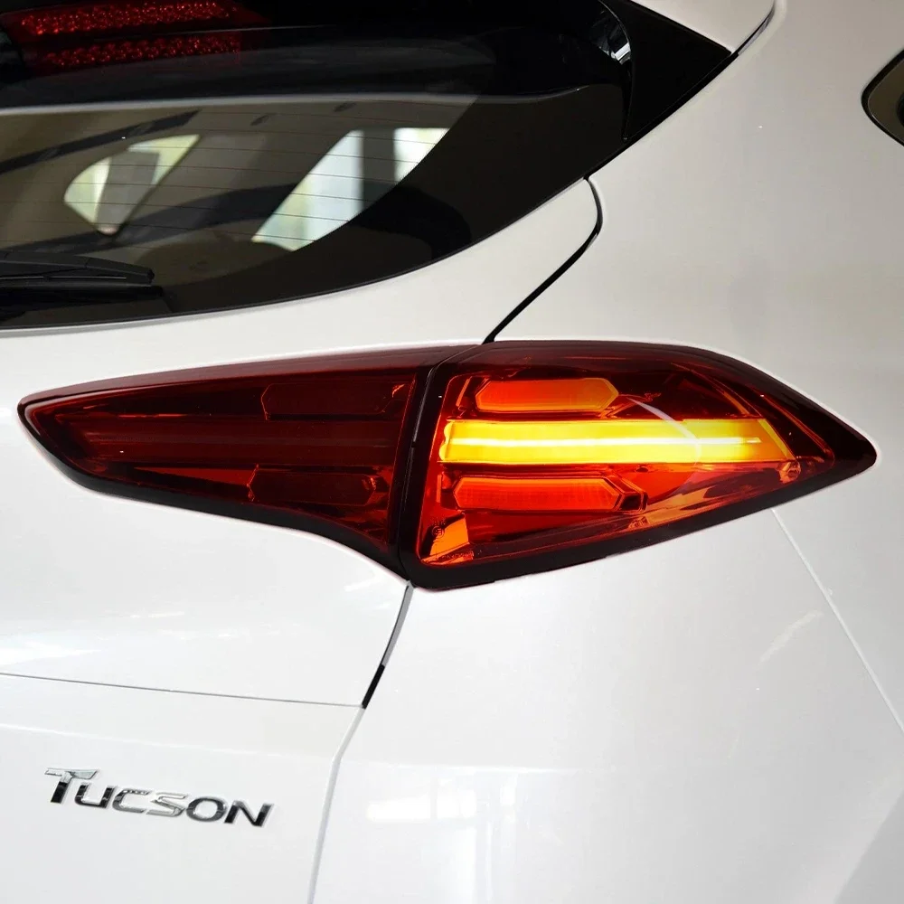 Для Hyundai Tucson 2015-2018 авто задние фонари обновление Porsche стиль мигающий сигнальный светильник аксессуары светодиодные автомобильные задние фонари в сборе
Для Hyundai Tucson 2015-2018 авто задние фонари обновление Porsche стиль мигающий сигнальный светильник аксессуары светодиодные автомобильные задние фонари в сборе