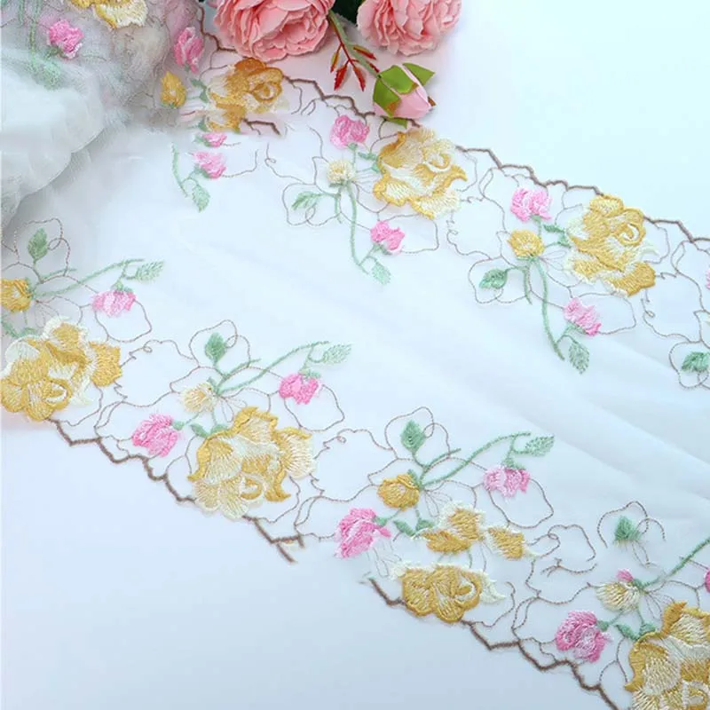 16Yards Two Tones Embroidery Lace Fabric Tulle Embroidered Lace Trim Big Flowers for Bra Underwear Women Lingerie
16Yards Two Tones Embroidery Lace Fabric Tulle Embroidered Lace Trim Big Flowers for Bra Underwear Women Lingerie