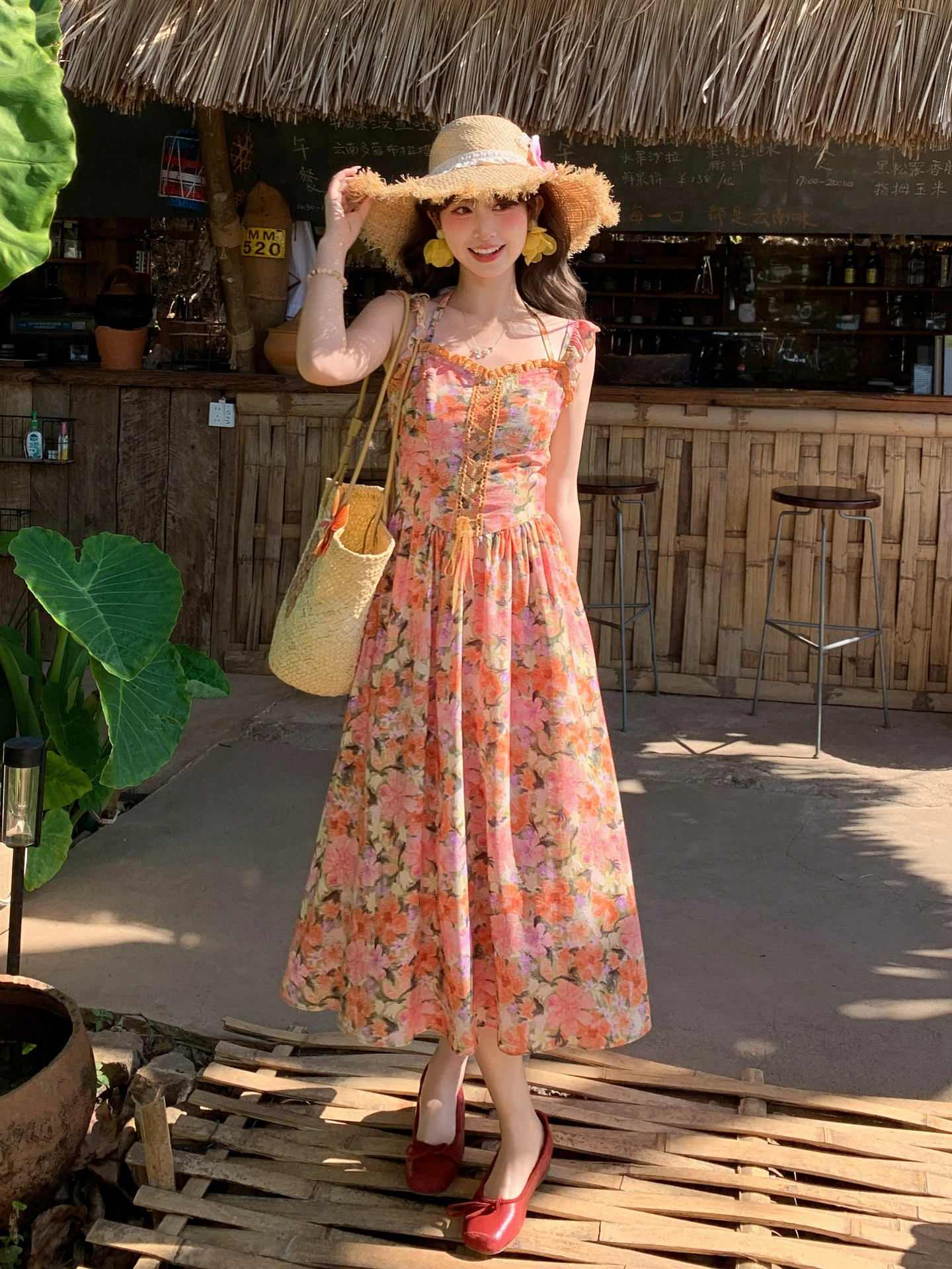 Vacation Style Floral Print Maxi Dress Lace Trim Waist Cinching Slimming Skirt Side Zipper Closure A-Line Gown for Women
Vacation Style Floral Print Maxi Dress Lace Trim Waist Cinching Slimming Skirt Side Zipper Closure A-Line Gown for Women