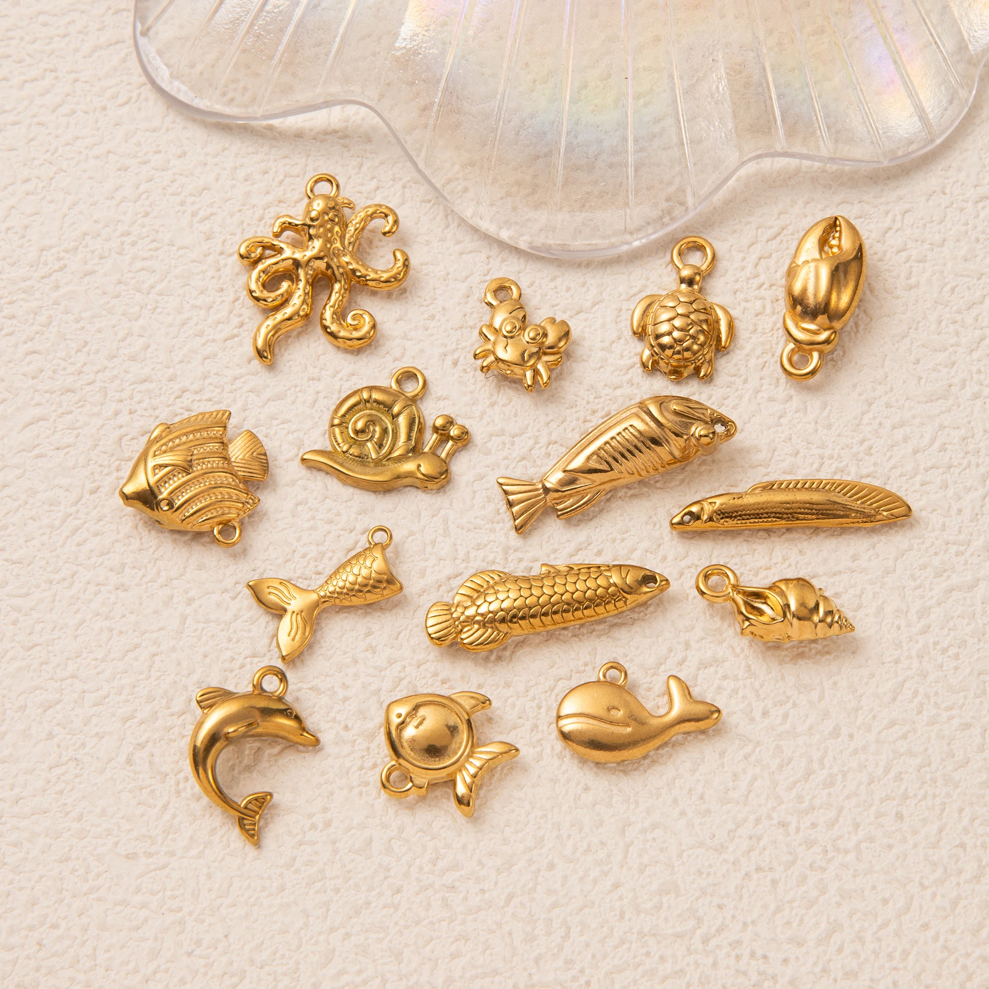 18K gold-plated DIY marine animal necklace, jewelry, pendant accessories suitable for daily wear, gift for wife and mother
18K gold-plated DIY marine animal necklace, jewelry, pendant accessories suitable for daily wear, gift for wife and mother
