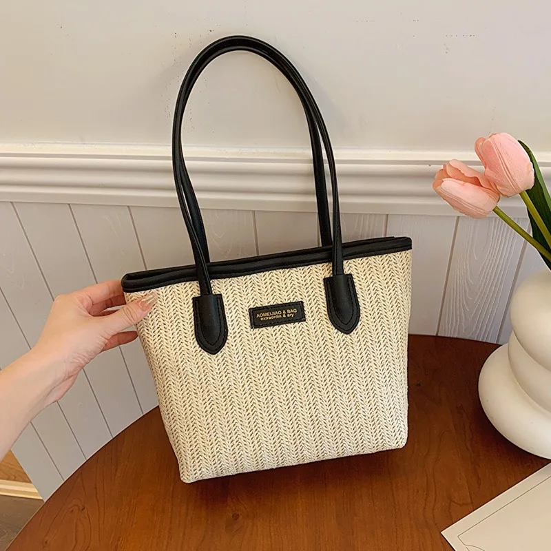 Summer Large Capacity Bags New Straw Woven Bag Women's Niche Design Shoulder Bag Versatile Woven Tote Bags
Summer Large Capacity Bags New Straw Woven Bag Women's Niche Design Shoulder Bag Versatile Woven Tote Bags