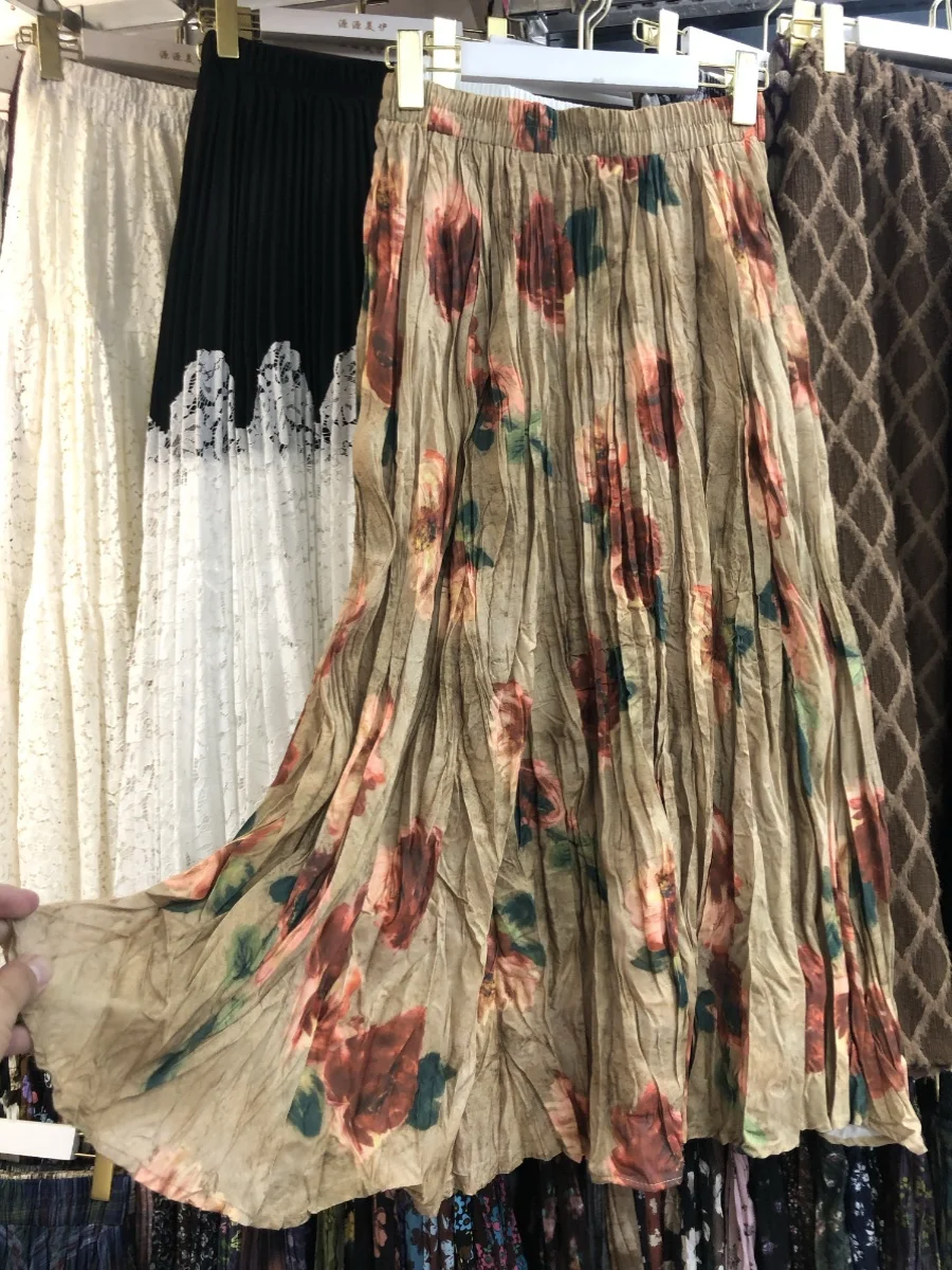 Women's A-Line Midi Skirt Spring Autumn Season Floral Print Vintage Sle High Waist Design Large Flounce Slimming Effect
Women's A-Line Midi Skirt Spring Autumn Season Floral Print Vintage Sle High Waist Design Large Flounce Slimming Effect