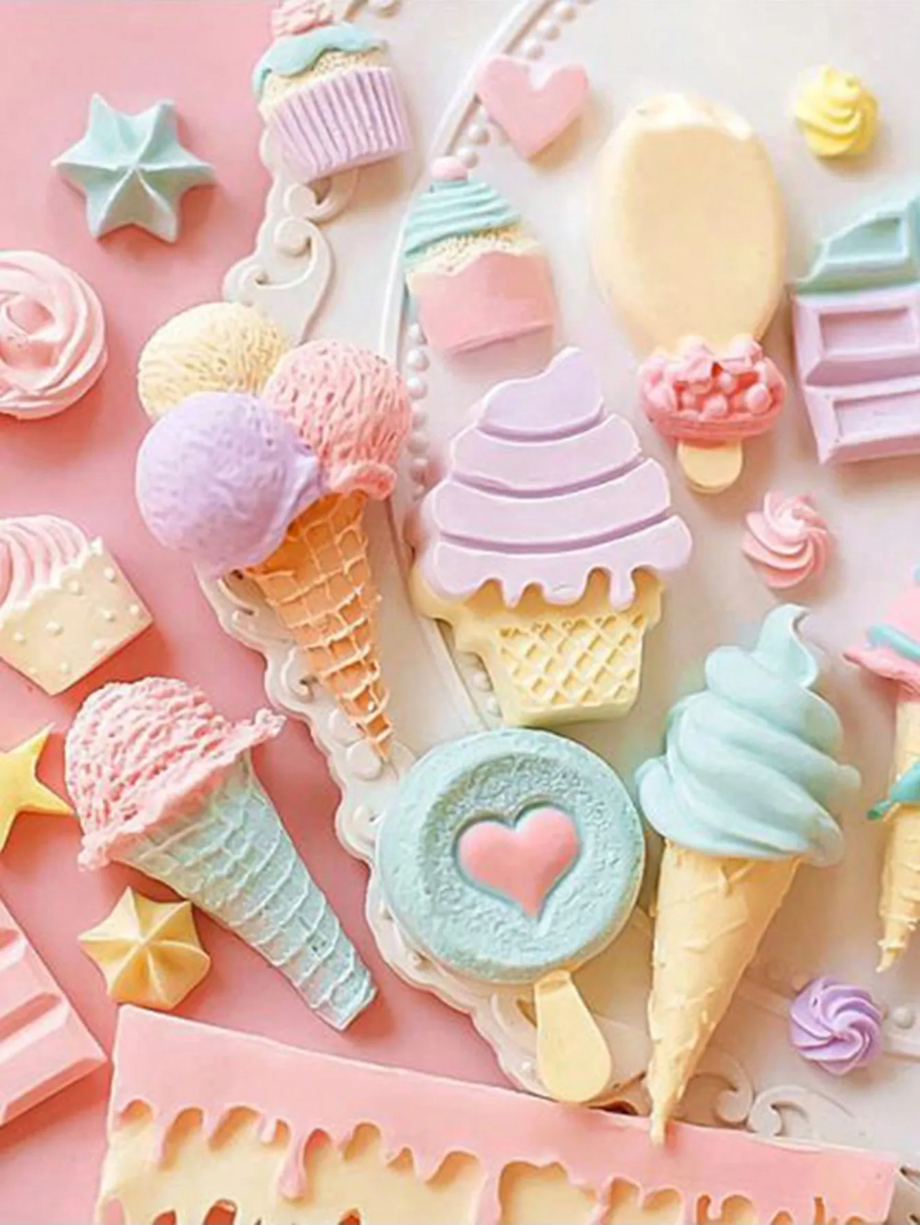 1pc Ice Cream Cone Silicone Mold, Cake Decoration, Chocolate, Fondant, Ice Cream Dessert Mold
1pc Ice Cream Cone Silicone Mold, Cake Decoration, Chocolate, Fondant, Ice Cream Dessert Mold