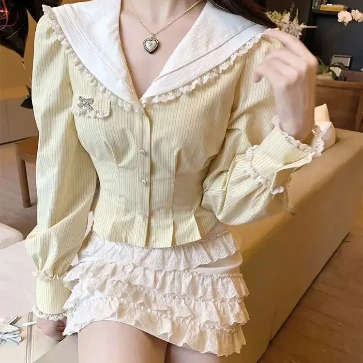 Японский женский костюм Kawaii Sweet, состоящий из двух предметов, тонкий короткий топ для электронных девочек + повседневная модная мини-юбка, милая юбка-тортик, красивый шик.
Японский женский костюм Kawaii Sweet, состоящий из двух предметов, тонкий короткий топ для электронных девочек + повседневная модная мини-юбка, милая юбка-тортик, красивый шик.