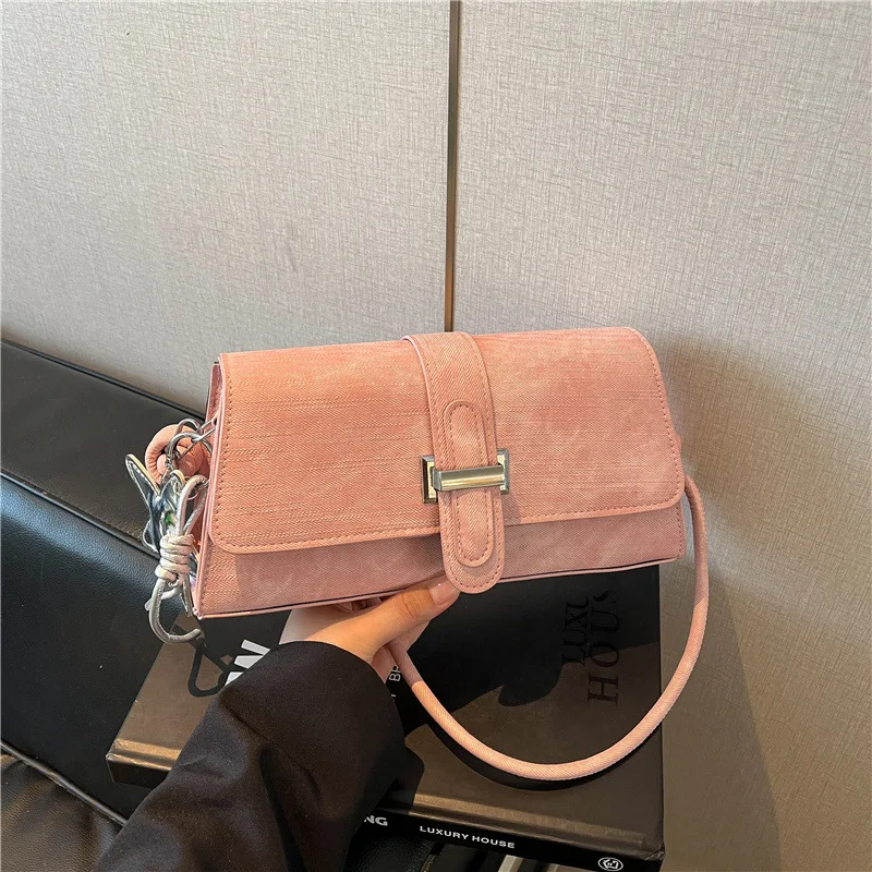 Simple Lady Shoulder Bag 2026 Summer Fashion Design Casual New Trendy Women's Bag Small Square Bag
Simple Lady Shoulder Bag 2026 Summer Fashion Design Casual New Trendy Women's Bag Small Square Bag
