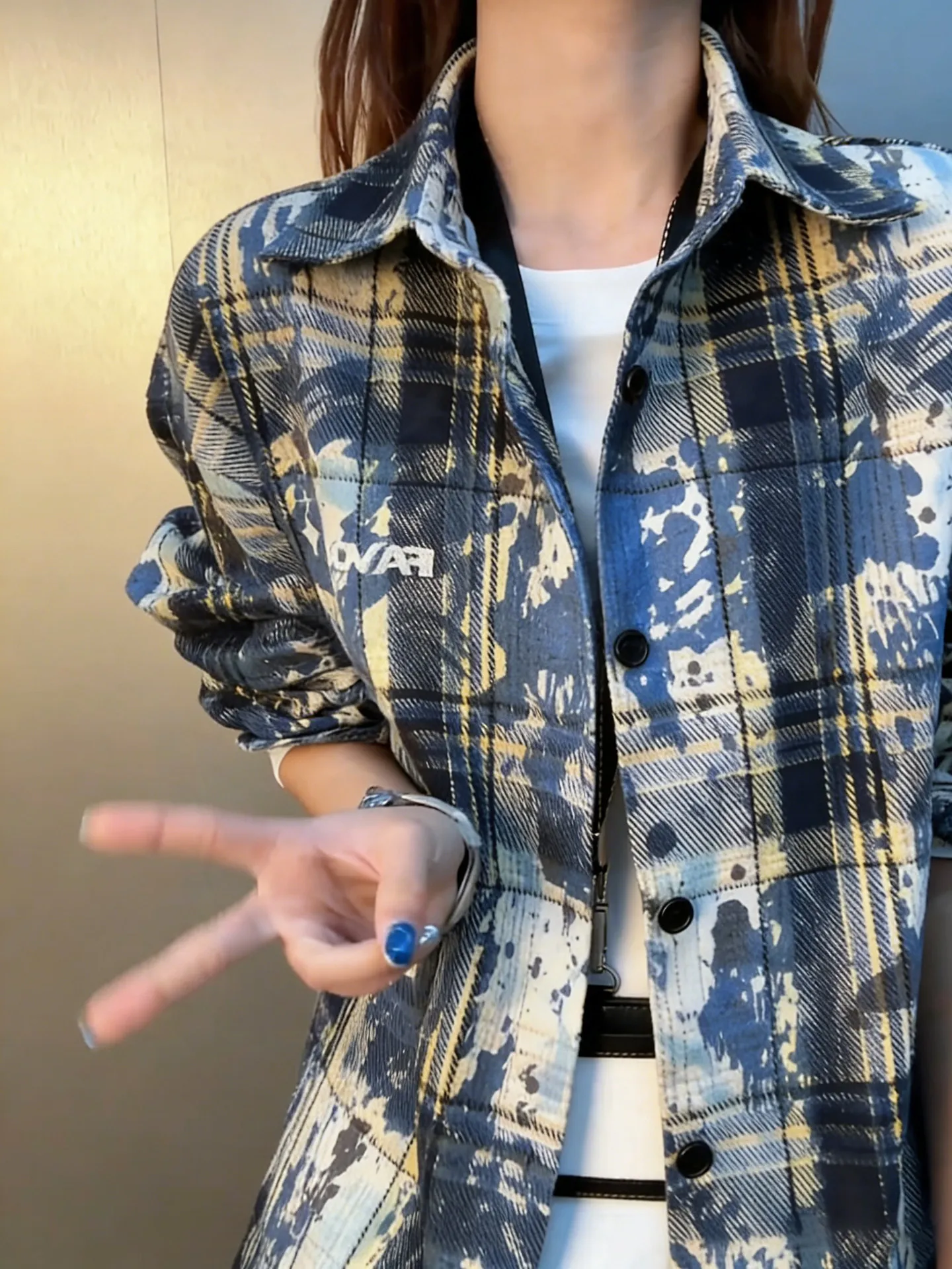 American Dyed Blue Plaid Long Sleeve Shirt Men's Spring Trendy High-End Casual Couple Outerwear Loose Fit Breathable Skin-Fri...
American Dyed Blue Plaid Long Sleeve Shirt Men's Spring Trendy High-End Casual Couple Outerwear Loose Fit Breathable Skin-Fri...