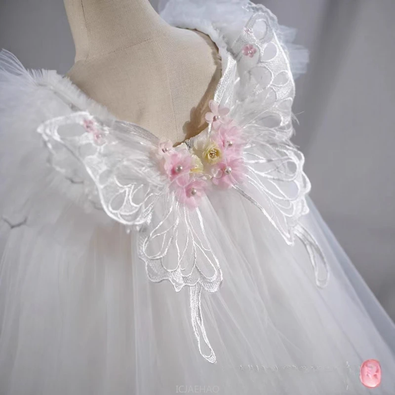 Платье на первый день рождения для маленьких девочек, 2023 г., новое летнее тюлевое платье с цветочным принтом для малышей, детское праздничное платье-пачка принцессы с крыльями, вечерние в стиле Лолиты
Платье на первый день рождения для маленьких девочек, 2023 г., новое летнее тюлевое платье с цветочным принтом для малышей, детское праздничное платье-пачка принцессы с крыльями, вечерние в стиле Лолиты