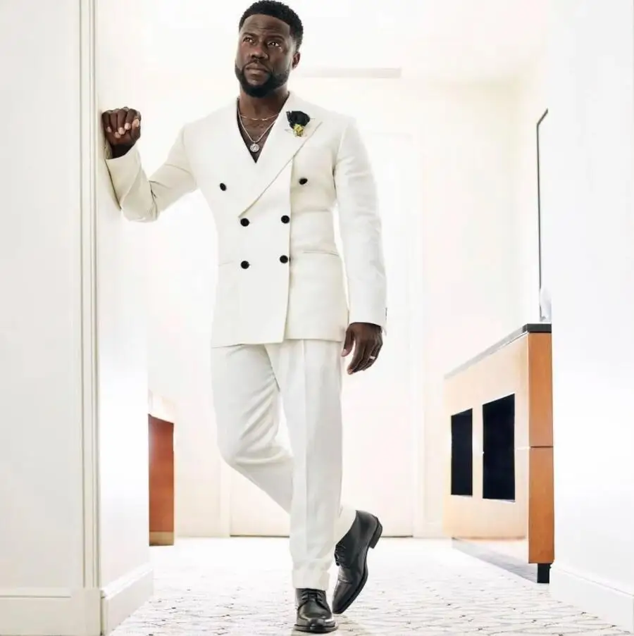 Custom Latest design Fashion Wedding Suits Men White Double breasted Formal Groom Tailcoat Prom Blazer Slim Fit trajes de hombre
Custom Latest design Fashion Wedding Suits Men White Double breasted Formal Groom Tailcoat Prom Blazer Slim Fit trajes de hombre