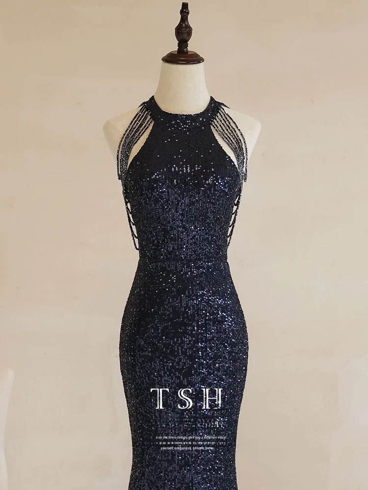 Stunning Evening Gown Women's 2025 New High-End Sensation Ball Ele Lady Year End Fi Tail Skirt Luxury Small High End
Stunning Evening Gown Women's 2025 New High-End Sensation Ball Ele Lady Year End Fi Tail Skirt Luxury Small High End