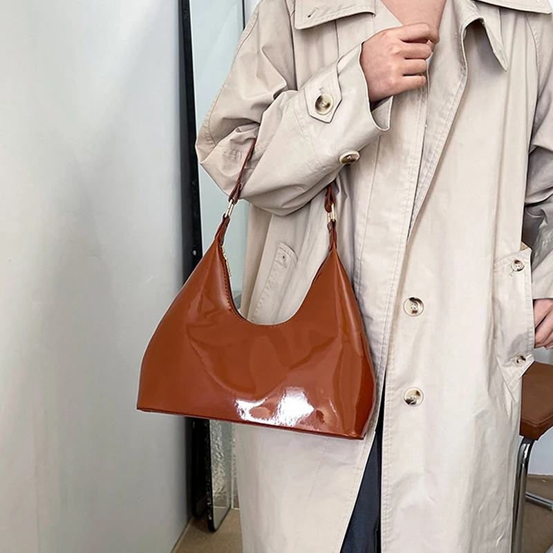Fashion Luxury Brand Women's Shoulder Bag High Quality Patent Leather Tote Bag Waterproof Armpit Bag Solid Color Women's Handbag
Fashion Luxury Brand Women's Shoulder Bag High Quality Patent Leather Tote Bag Waterproof Armpit Bag Solid Color Women's Handbag