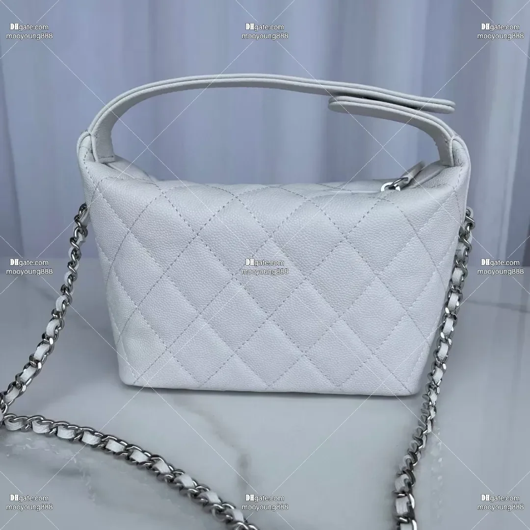 wholesale price 12A upgrade mirror quality designer mini quilted bag for women 19cm caviar leather handbag shoulder
wholesale price 12A upgrade mirror quality designer mini quilted bag for women 19cm caviar leather handbag shoulder