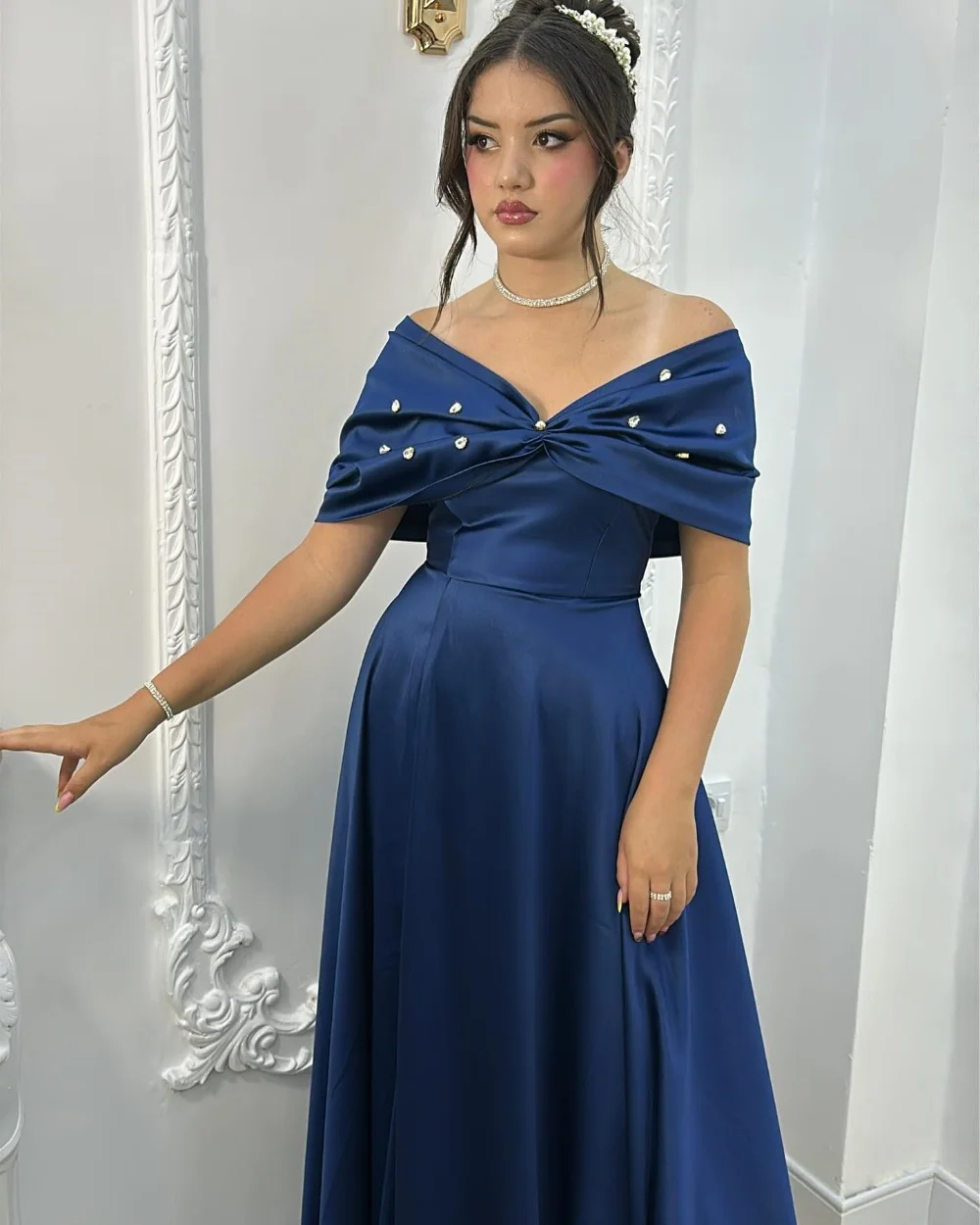 Customized High Quality Exquisite Charmeuse Bow Rhinestone Pleat Straight Off-the-shoulder Long Dresses Bespoke Occasion Dresses
Customized High Quality Exquisite Charmeuse Bow Rhinestone Pleat Straight Off-the-shoulder Long Dresses Bespoke Occasion Dresses