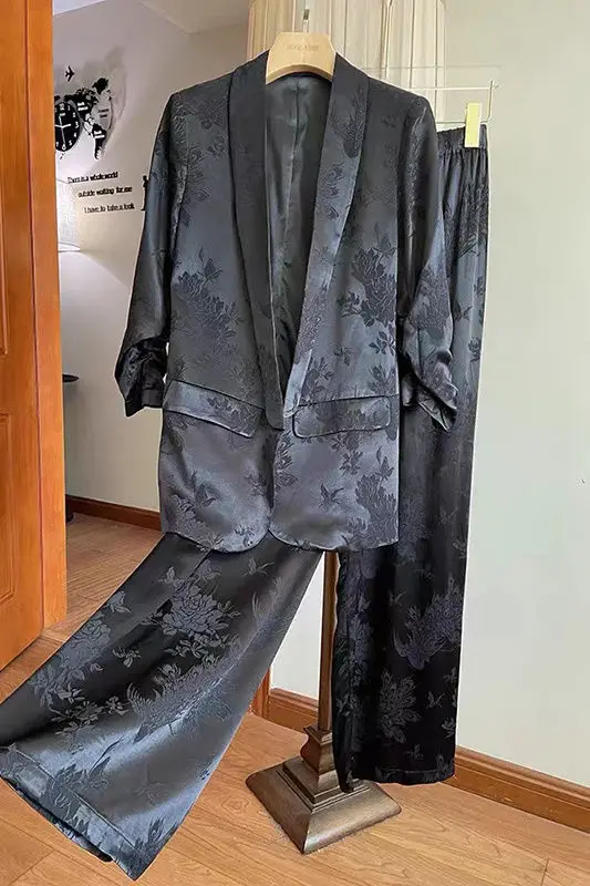 Insozkdg New Chinese Style Women Clothing Summer High end Acetate Jacquard Suit Blazer High Waist Wide Leg Pants Set 2 Piece Set
Insozkdg New Chinese Style Women Clothing Summer High end Acetate Jacquard Suit Blazer High Waist Wide Leg Pants Set 2 Piece Set