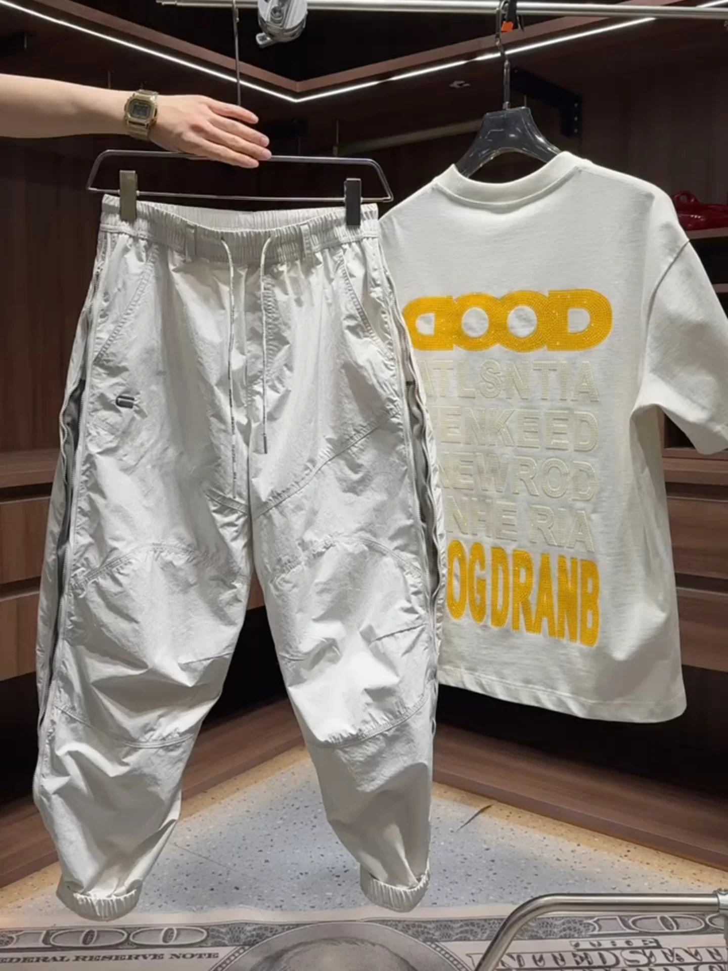 Summer New Sle Casual Pants Breathable Me Design Side Zipper Loose Elastic Cuffed ex Comfortable All-Match Leisure Tr...
Summer New Sle Casual Pants Breathable Me Design Side Zipper Loose Elastic Cuffed ex Comfortable All-Match Leisure Tr...