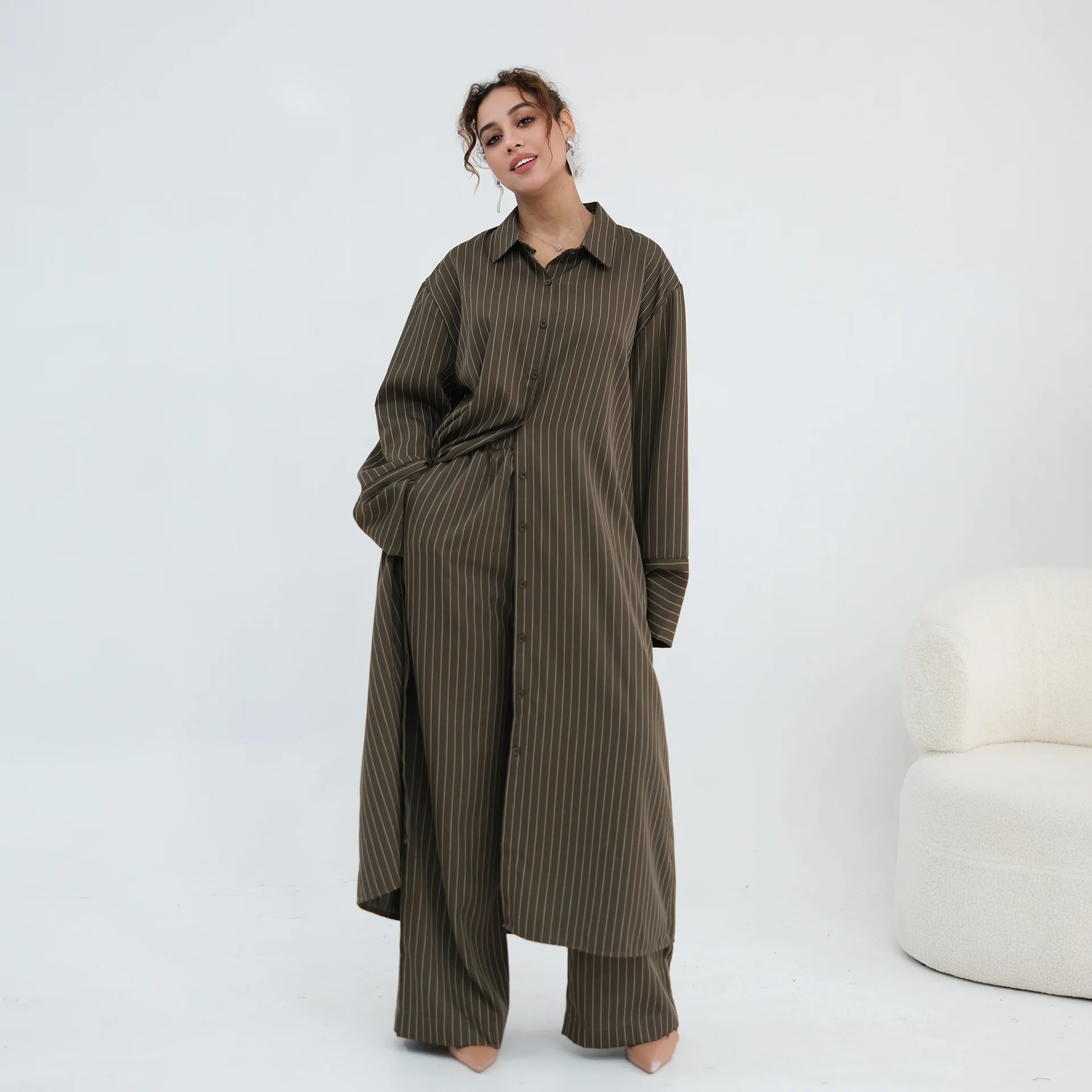 2Pcs Striped Long Shirt Dress Wide Leg Pants Suit Muslim Sets Women Dubai Kaftan Abaya Islam Outfits Femme Musulmane Ensembles
2Pcs Striped Long Shirt Dress Wide Leg Pants Suit Muslim Sets Women Dubai Kaftan Abaya Islam Outfits Femme Musulmane Ensembles