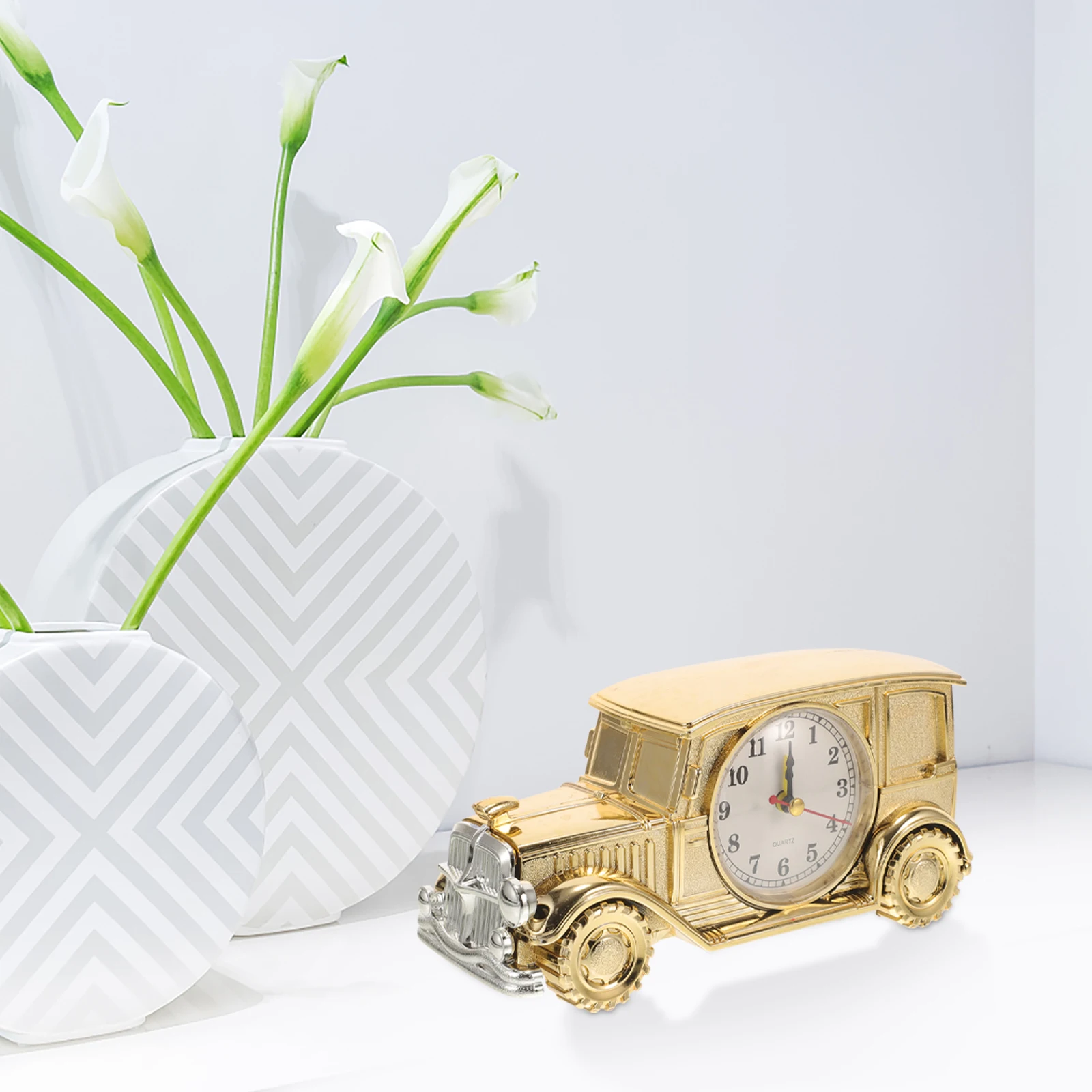 Classic Car Alarm Clock Vintage Home Decor Creative Retro Bedside Silent Desk Table Kids Room Accessory Material Precise
Classic Car Alarm Clock Vintage Home Decor Creative Retro Bedside Silent Desk Table Kids Room Accessory Material Precise