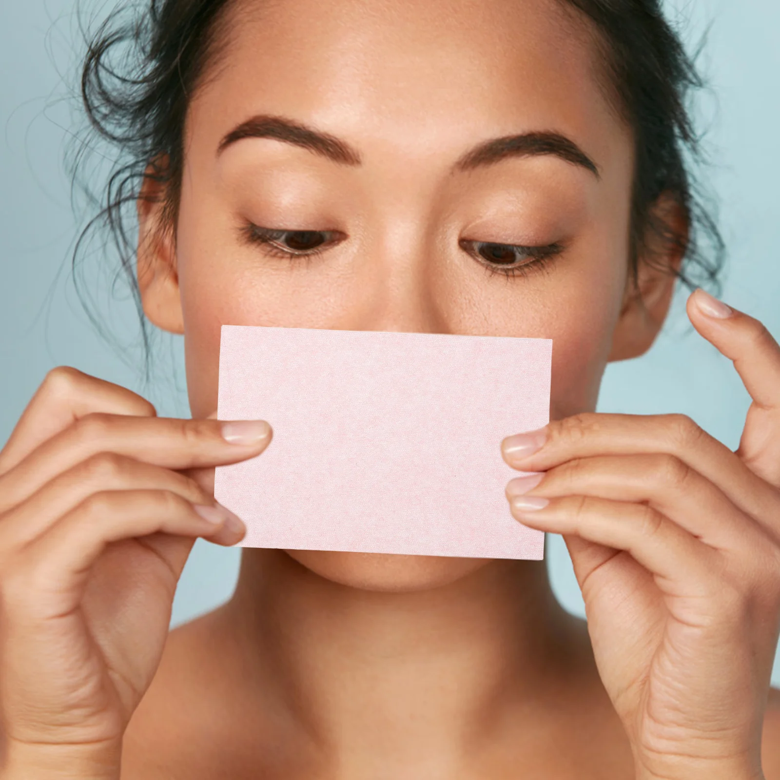 2500 Units Oil Blotting Paper for Face Effective Oil Control Blotting Sheets Reusable Packaging Ideal for Gym Work Commute and
2500 Units Oil Blotting Paper for Face Effective Oil Control Blotting Sheets Reusable Packaging Ideal for Gym Work Commute and