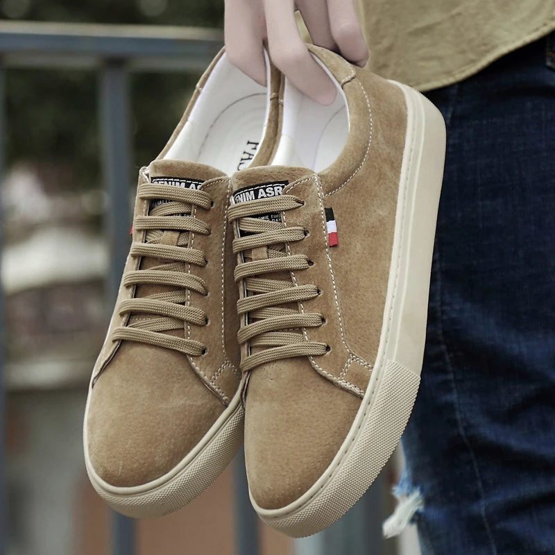 High Quality Brand Men's Fashion Casual Shoes Men's Versatile Oxford Shoe Suede Shoes Men's Classic Sneakers Big Size:35-49
High Quality Brand Men's Fashion Casual Shoes Men's Versatile Oxford Shoe Suede Shoes Men's Classic Sneakers Big Size:35-49