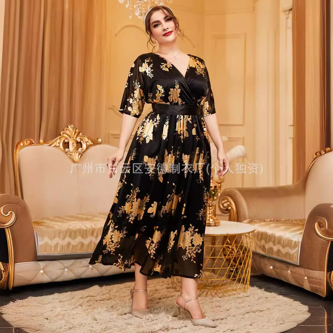 Женское модное сексуальное платье больших размеров с v-образным вырезом и золотым тиснением, летнее роскошное летнее платье 2025 года, элегантное женское платье
Женское модное сексуальное платье больших размеров с v-образным вырезом и золотым тиснением, летнее роскошное летнее платье 2025 года, элегантное женское платье