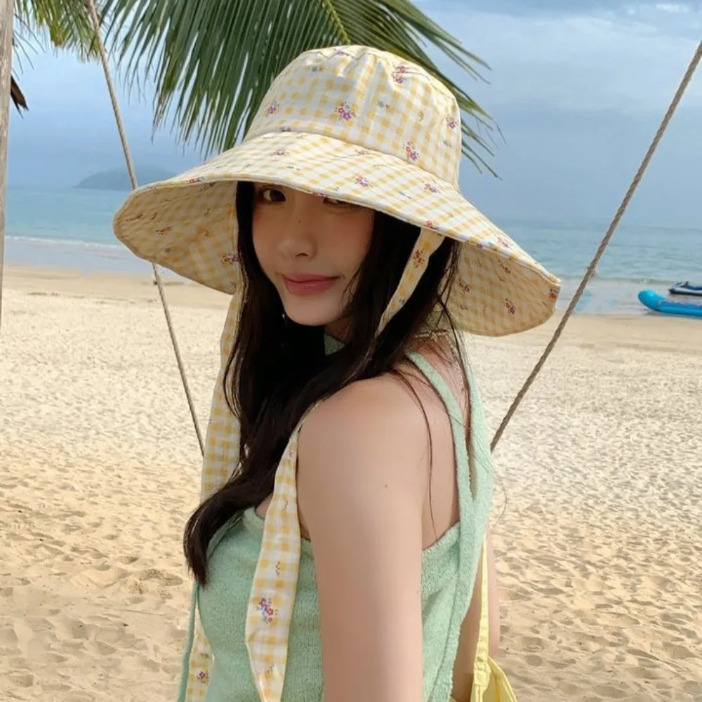 Sweet Lace-up Bucket Hat Double-sided Plaid Lightweight Sunscreen Hat Contrasting Color Wide-edged Fisherman Hat Women
Sweet Lace-up Bucket Hat Double-sided Plaid Lightweight Sunscreen Hat Contrasting Color Wide-edged Fisherman Hat Women