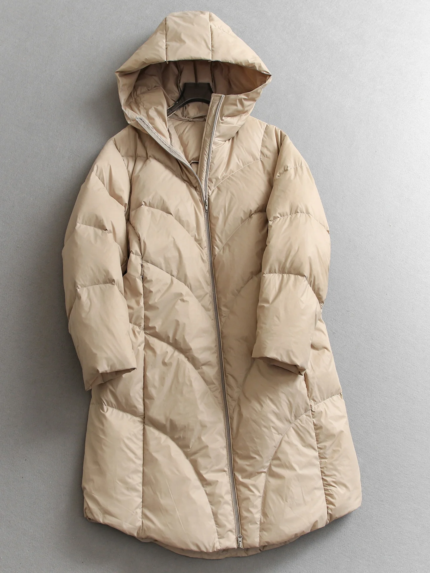 Warm Padded Hooded Long Sleeve Women's down Jacket Lightweight Soft Pure Color High Fill Power Nylon White Duck down Coat
Warm Padded Hooded Long Sleeve Women's down Jacket Lightweight Soft Pure Color High Fill Power Nylon White Duck down Coat