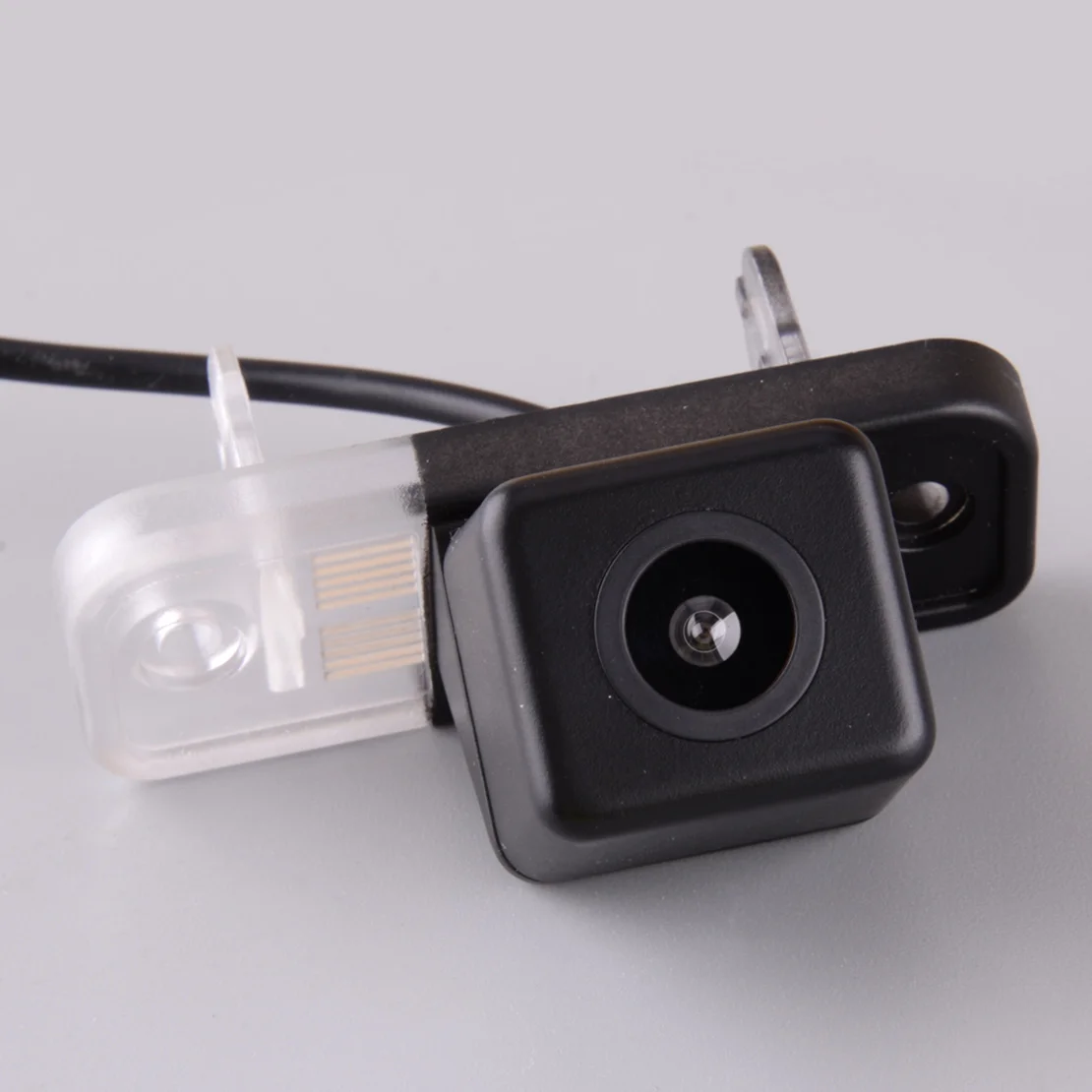 170 Degree Rear View Parking Reverse Backup Camera Kit Black 12V Fit for Mercedes Benz C-Class W203 E-Class W211 CLS-Class W219
170 Degree Rear View Parking Reverse Backup Camera Kit Black 12V Fit for Mercedes Benz C-Class W203 E-Class W211 CLS-Class W219