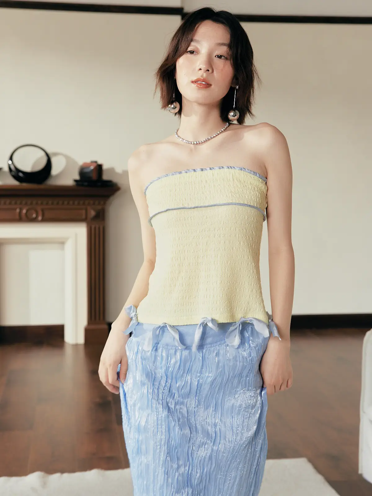 Te by FrigidOrg Early Autumn Ripple Series Color Blo Knot Tassel Decoration Versatile Knitted Tube Top Women's Fa...
Te by FrigidOrg Early Autumn Ripple Series Color Blo Knot Tassel Decoration Versatile Knitted Tube Top Women's Fa...