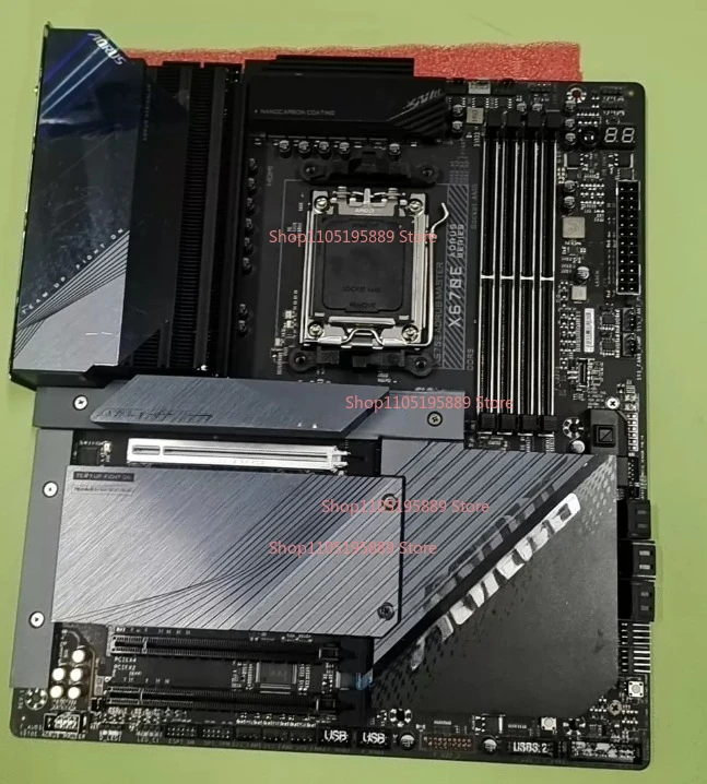 The Main Board for Gigabyte X670E AORUS MASTER Is Fully Functional. Support 12/13/14 Generation AMD CPU
The Main Board for Gigabyte X670E AORUS MASTER Is Fully Functional. Support 12/13/14 Generation AMD CPU