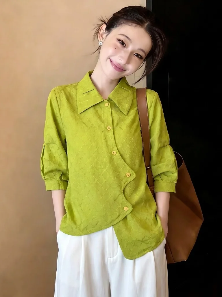 Slimming Green Short Sleeve Shirt Women's plus Size Irregular Shoulder Design Commute Style Korean Version Summer New Arrival
Slimming Green Short Sleeve Shirt Women's plus Size Irregular Shoulder Design Commute Style Korean Version Summer New Arrival