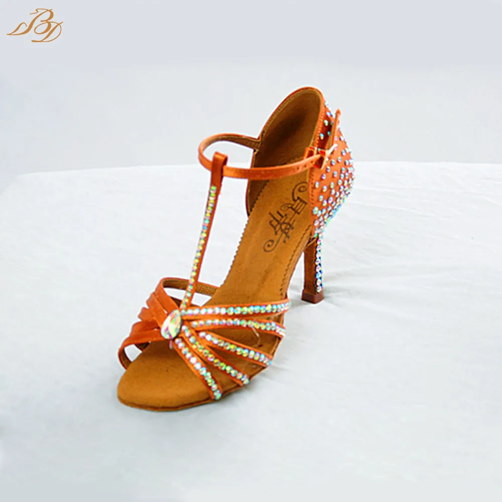 Party Ballroom Dancing Shoes Sneakers Latin Ladies Dance Ahoes Size 40 Girls Competition Diamond Tan Color Cuban Heels Shoe 217
Party Ballroom Dancing Shoes Sneakers Latin Ladies Dance Ahoes Size 40 Girls Competition Diamond Tan Color Cuban Heels Shoe 217