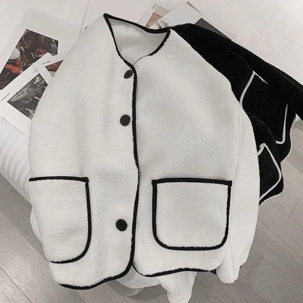 Women Jacket Women Loose Jacket Stylish Women's Fall Winter Jacket with Round Neck Single-breasted Design Color for Cold
Women Jacket Women Loose Jacket Stylish Women's Fall Winter Jacket with Round Neck Single-breasted Design Color for Cold