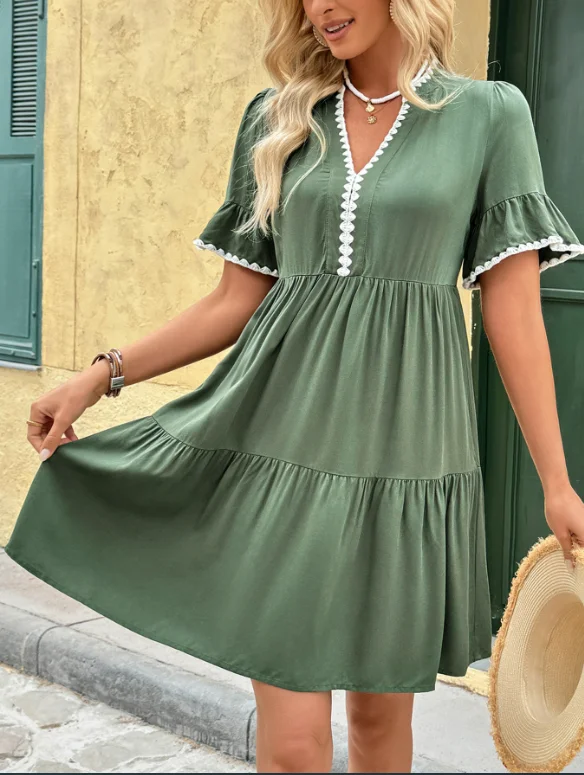 Summer Dress Woman 2025 V-Neck Lace Patchwork Dress for Women Elegant Casual Solid Color Slim Fit High Waisted A-Line Dress
Summer Dress Woman 2025 V-Neck Lace Patchwork Dress for Women Elegant Casual Solid Color Slim Fit High Waisted A-Line Dress