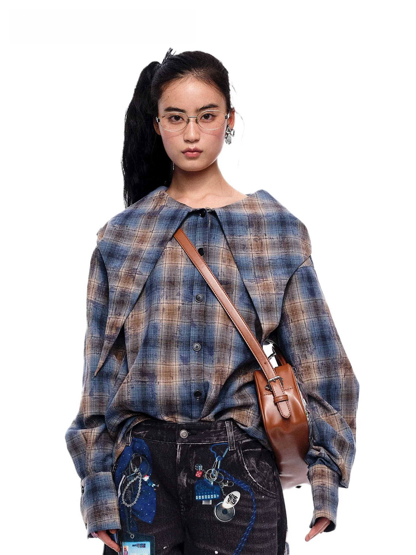 MOF Girl Plaid Hooded Shirt Loose Fit Polyester Cotton Blend Long Sleeve Button up Regular Thickness Non Deformable Daily Wear
MOF Girl Plaid Hooded Shirt Loose Fit Polyester Cotton Blend Long Sleeve Button up Regular Thickness Non Deformable Daily Wear