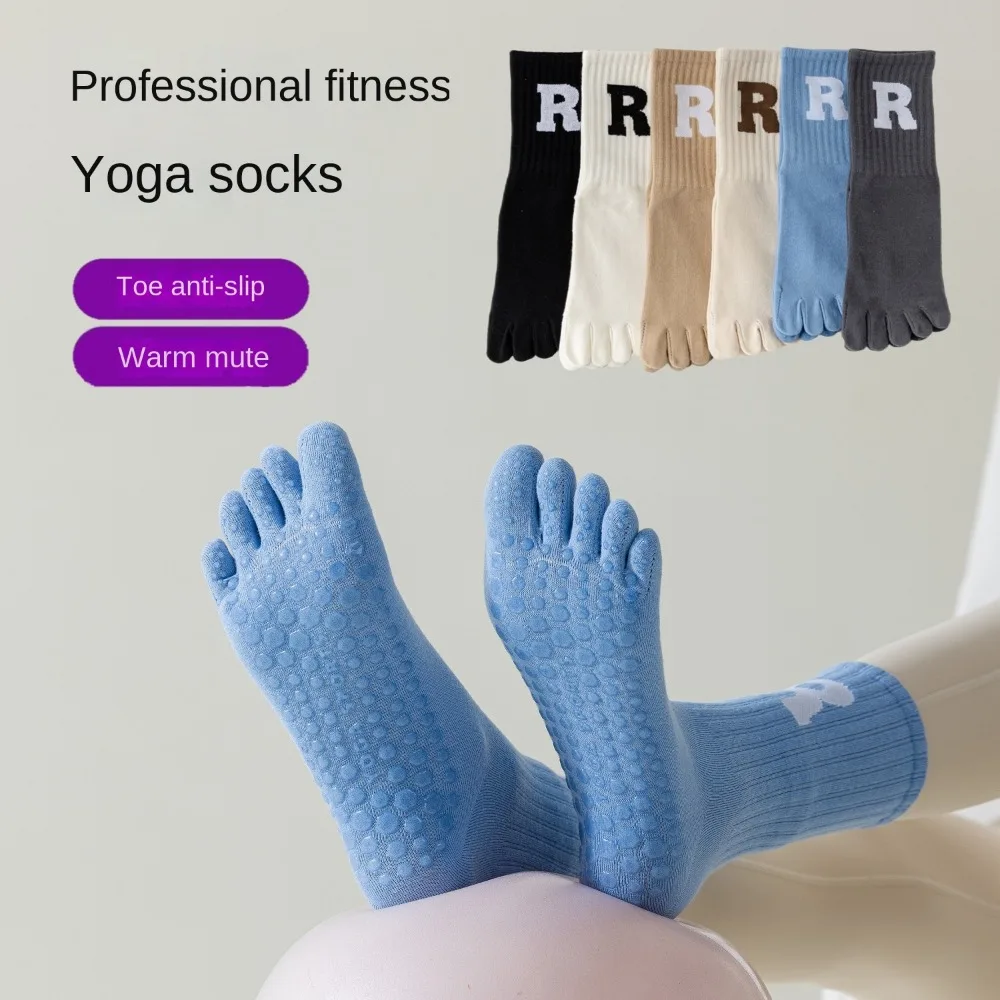 Cotton Non-slip Five Toe Sports Letter Silicone Dot Middle Tube Socks Five-Finger Socks Split Toe Socks Female Hosiery
Cotton Non-slip Five Toe Sports Letter Silicone Dot Middle Tube Socks Five-Finger Socks Split Toe Socks Female Hosiery