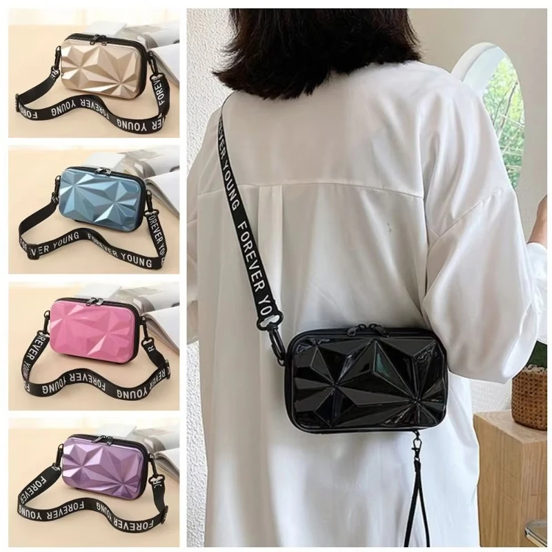 NEW 7 Inch Mini Suitcase Shape Women's Bag Zipper Waterproof Single Shoulder Bag Korean Style Solid Color Crossbody Bag
NEW 7 Inch Mini Suitcase Shape Women's Bag Zipper Waterproof Single Shoulder Bag Korean Style Solid Color Crossbody Bag
