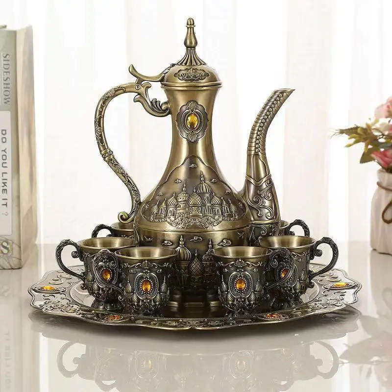 European luxury wine set, European three-dimensional relief wine jug set, home wine set ornament zinc alloy 800ml
European luxury wine set, European three-dimensional relief wine jug set, home wine set ornament zinc alloy 800ml