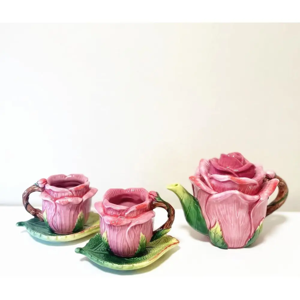 Ceic Rose Tea Pot Set, 3D Hand-painted Rose Red lower Cup and Green Leaves Saucer, Set o 5
Ceic Rose Tea Pot Set, 3D Hand-painted Rose Red lower Cup and Green Leaves Saucer, Set o 5