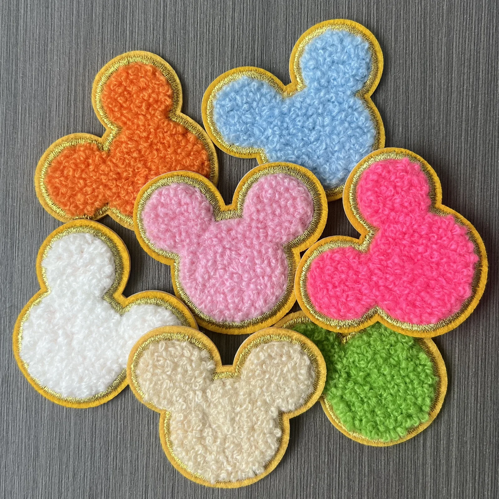 Disney Mickey Mouse Chenille Self-adhesive Coat Stickers for DIY Decor Clothes Iron on Embroidered Patches Hat Coat Applique
Disney Mickey Mouse Chenille Self-adhesive Coat Stickers for DIY Decor Clothes Iron on Embroidered Patches Hat Coat Applique
