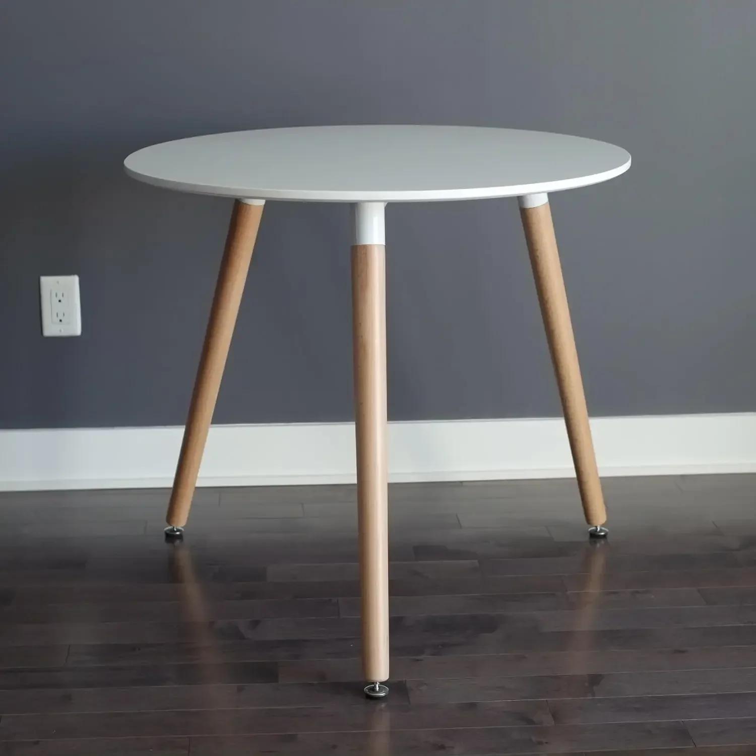 z Round dining table Modern Style Side with Natural Wood Legs Dining Table Lounge Table 60/70/80cm round
z Round dining table Modern Style Side with Natural Wood Legs Dining Table Lounge Table 60/70/80cm round