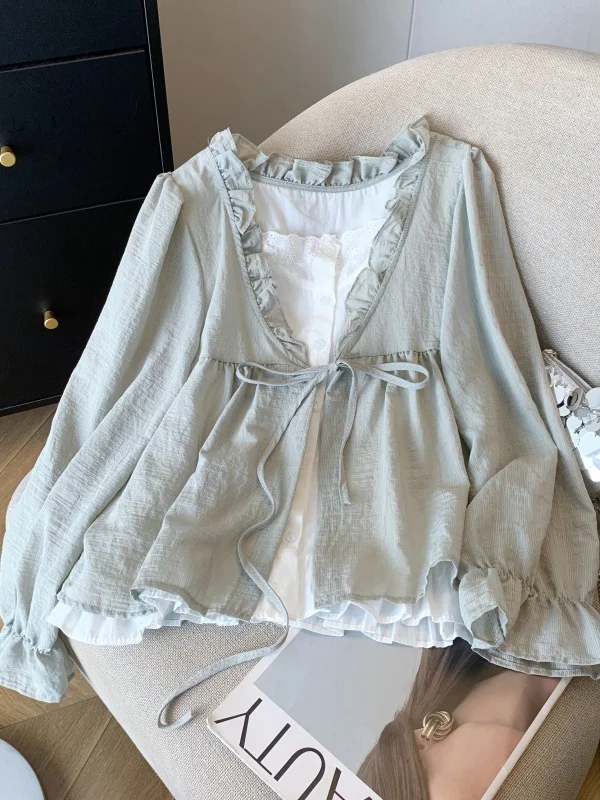 Korean Style Sweet Collarless Shirt Women's Spring Autumn 2026 Trendy Age-Defying Versatile Casual Loose Fit Top
Korean Style Sweet Collarless Shirt Women's Spring Autumn 2026 Trendy Age-Defying Versatile Casual Loose Fit Top