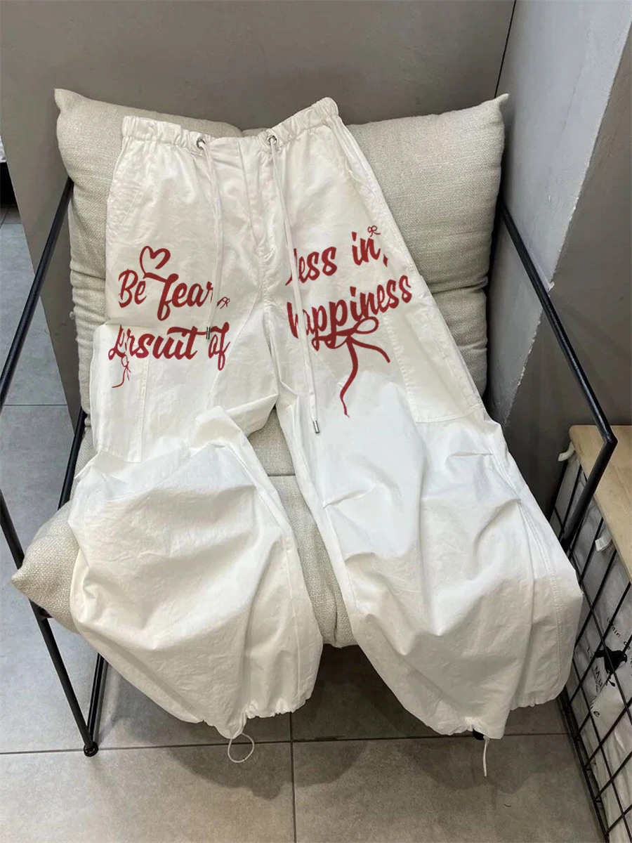 High Waist American Style Loose Letter Print Work Pants Unisex Summer Design Versatile Straight Leg Long Trousers
High Waist American Style Loose Letter Print Work Pants Unisex Summer Design Versatile Straight Leg Long Trousers