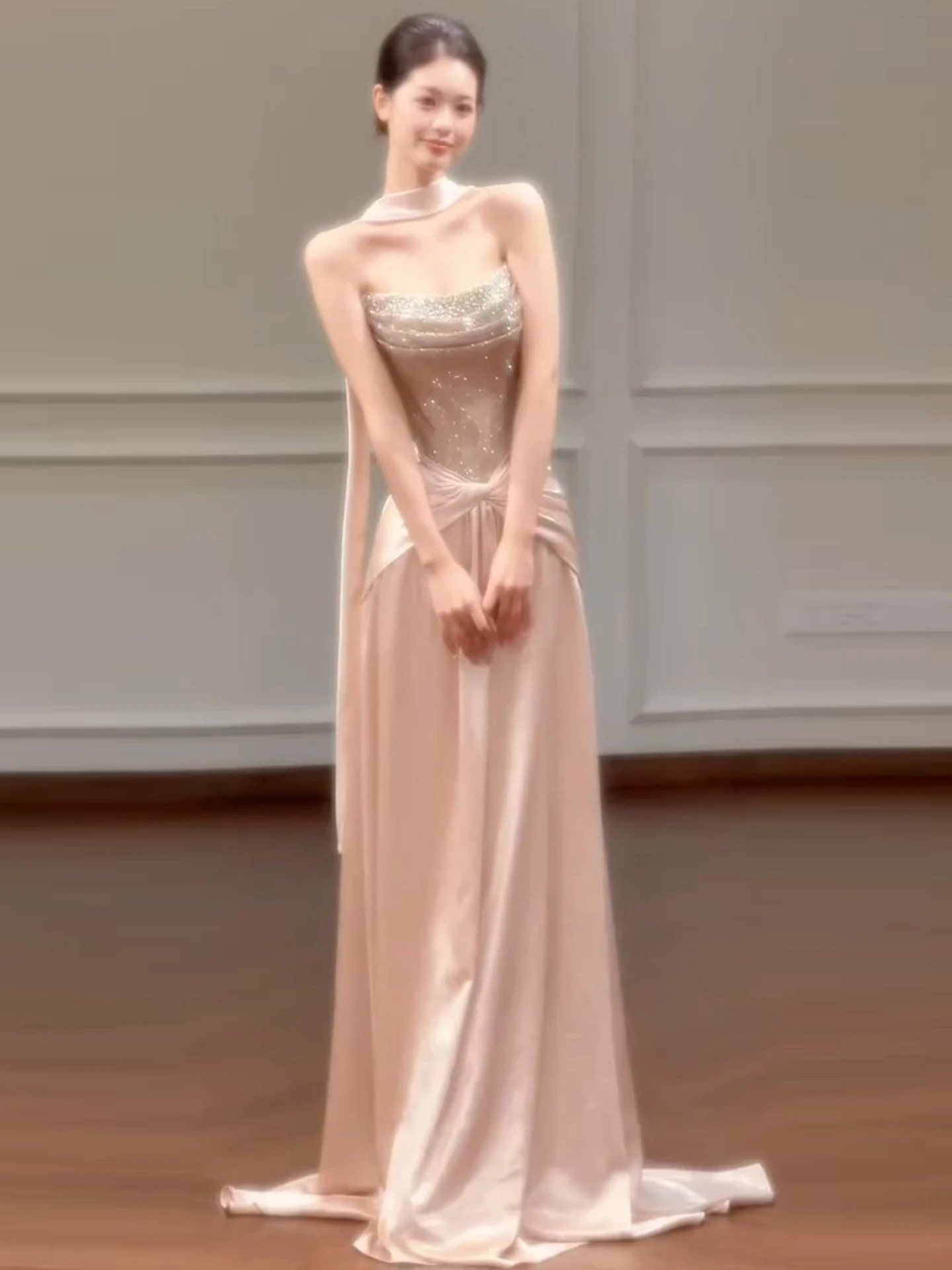 Bridefi Tail Evening Dr Sequin Crop Top Floor Length Wedding Dr Faionable mid Waist Zipper Sle Long Svel Gown
Bridefi Tail Evening Dr Sequin Crop Top Floor Length Wedding Dr Faionable mid Waist Zipper Sle Long Svel Gown