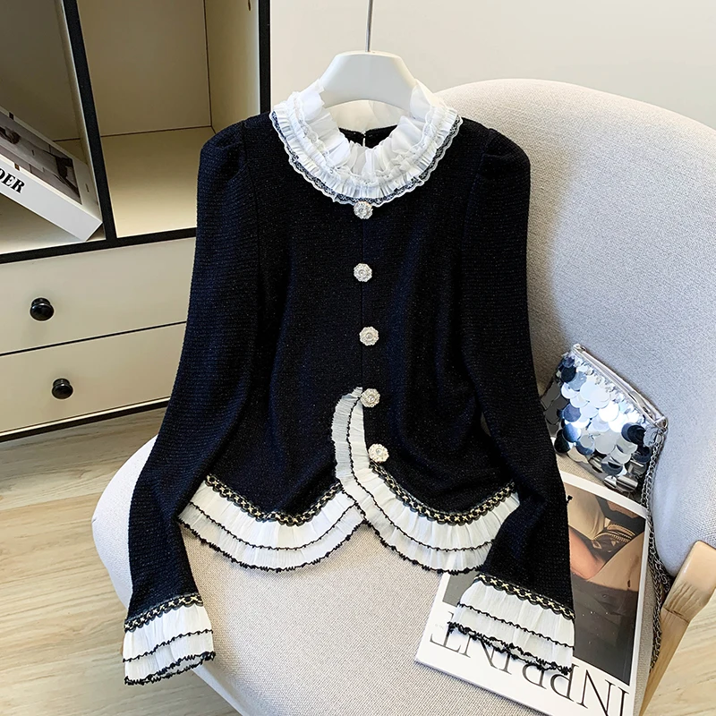 Spring And Autumn Women's Clothing Court Style Lace Knitted Shirt New Temperament Long Sleeves
Spring And Autumn Women's Clothing Court Style Lace Knitted Shirt New Temperament Long Sleeves