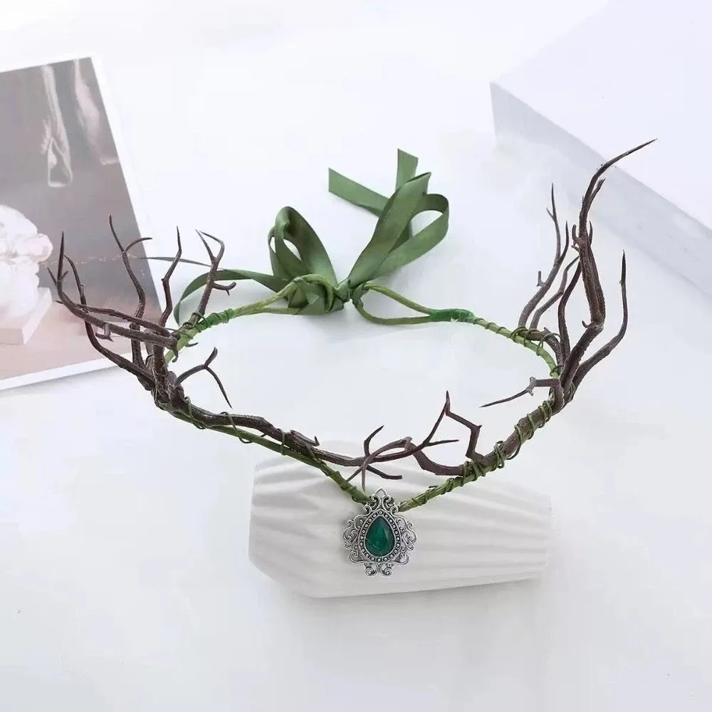 Fairy Vine Elven Crown Fantasy Rhinestone Decorated Elf Tiara Diadem Simulate Tree Leaves Fairy Headpiece Gothic Style
Fairy Vine Elven Crown Fantasy Rhinestone Decorated Elf Tiara Diadem Simulate Tree Leaves Fairy Headpiece Gothic Style