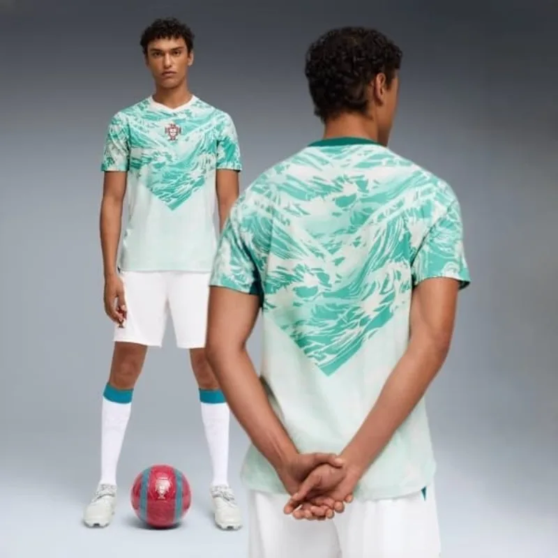 Men's Portugal Football Jersey Set Short Sleeve Soccer Uniform with Shorts Quick Dry Training Kit Gift for Football Fans
Men's Portugal Football Jersey Set Short Sleeve Soccer Uniform with Shorts Quick Dry Training Kit Gift for Football Fans