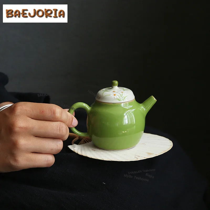 100ml Green Apple Green Hand-painted Flower Teapot Traditional Tea Infuser Pot Tea Brewing Kettle With Filter Ceremony Ornaments
100ml Green Apple Green Hand-painted Flower Teapot Traditional Tea Infuser Pot Tea Brewing Kettle With Filter Ceremony Ornaments