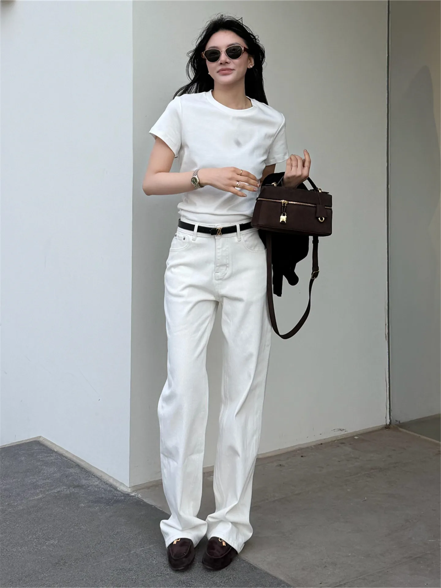 American Street Style High Waist Straight Leg Jeans Women's Slimming Loose Drapey Long Taller Wide Leg Pants Casual Cotton
American Street Style High Waist Straight Leg Jeans Women's Slimming Loose Drapey Long Taller Wide Leg Pants Casual Cotton